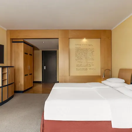 Remarque 4* Osnabrück