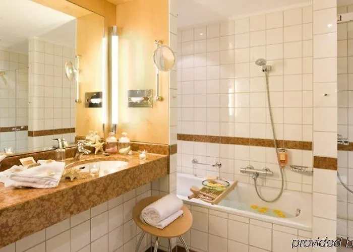 ホテル Remarque オスナブリュック